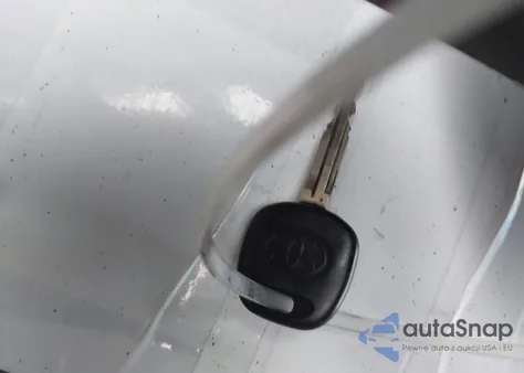 2009 Toyota Sienna Ce/Le z USA, uszkodzony, nr VIN 5TDZK23C99S270051